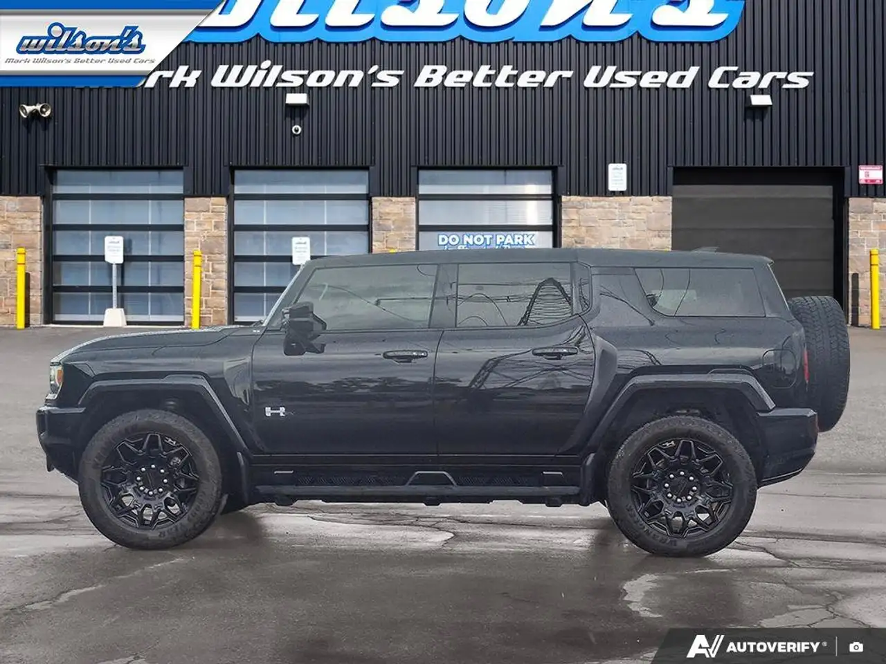 GMC HUMMER EV SUV fotografie GMC HUMMER EV SUV