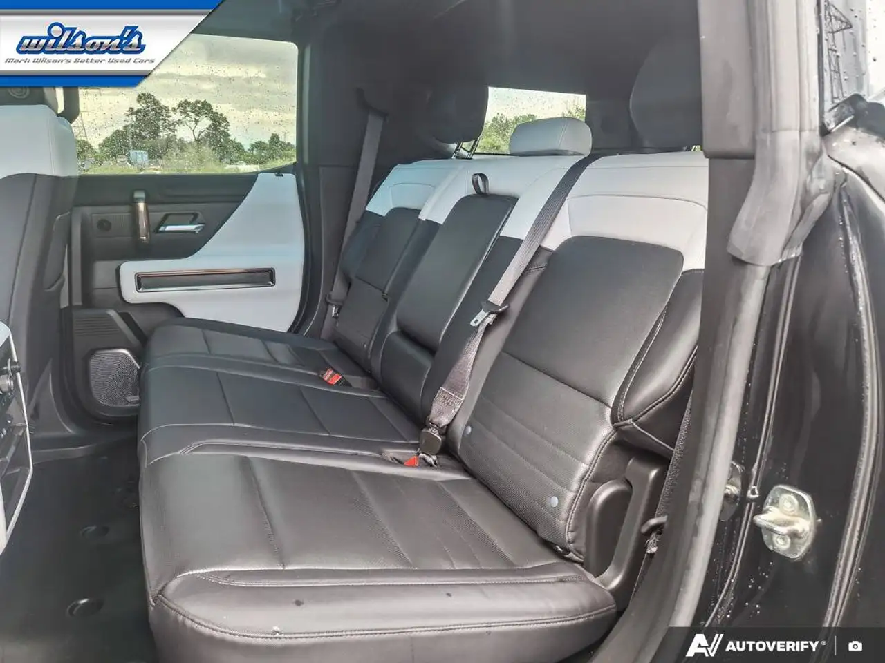 GMC HUMMER EV SUV fotografie GMC HUMMER EV SUV