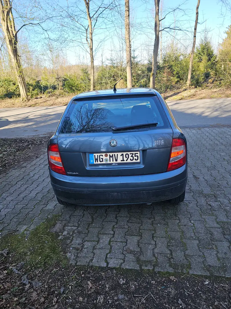 Skoda Fabia 1.2 HTP Classic Kék - 2