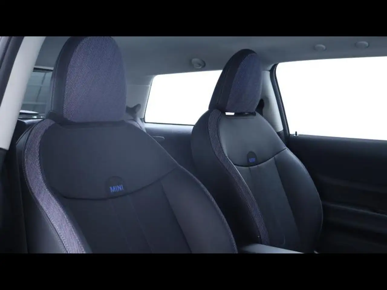 MINI Cooper 1.5 156cv Auto, миниатюра 12