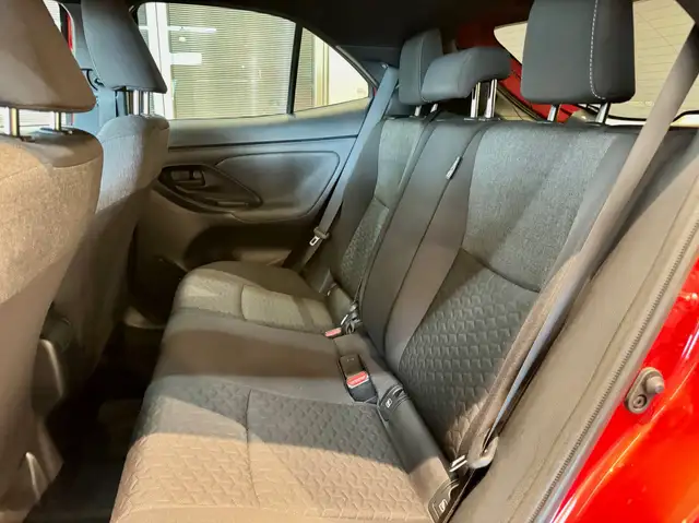 Toyota Yaris Cross view 15