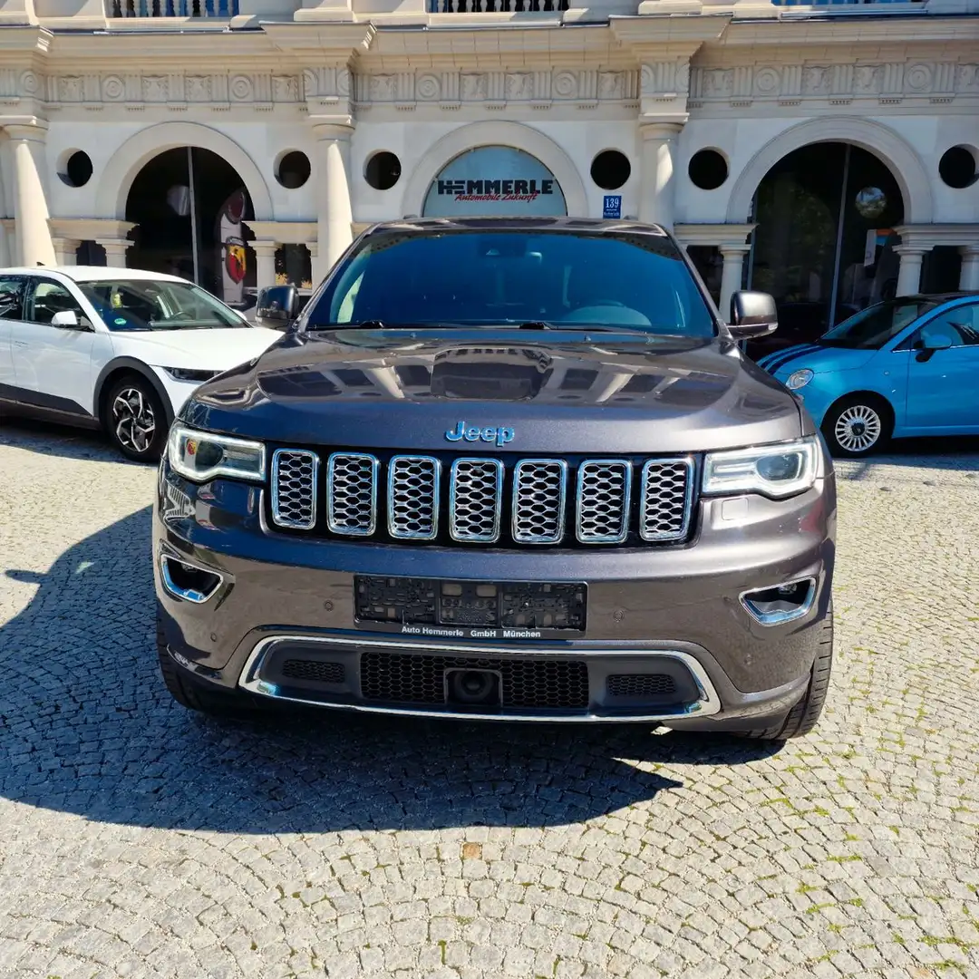 Jeep Grand Cherokee 3.0 CRD Overland*Panorama* Grau - 2
