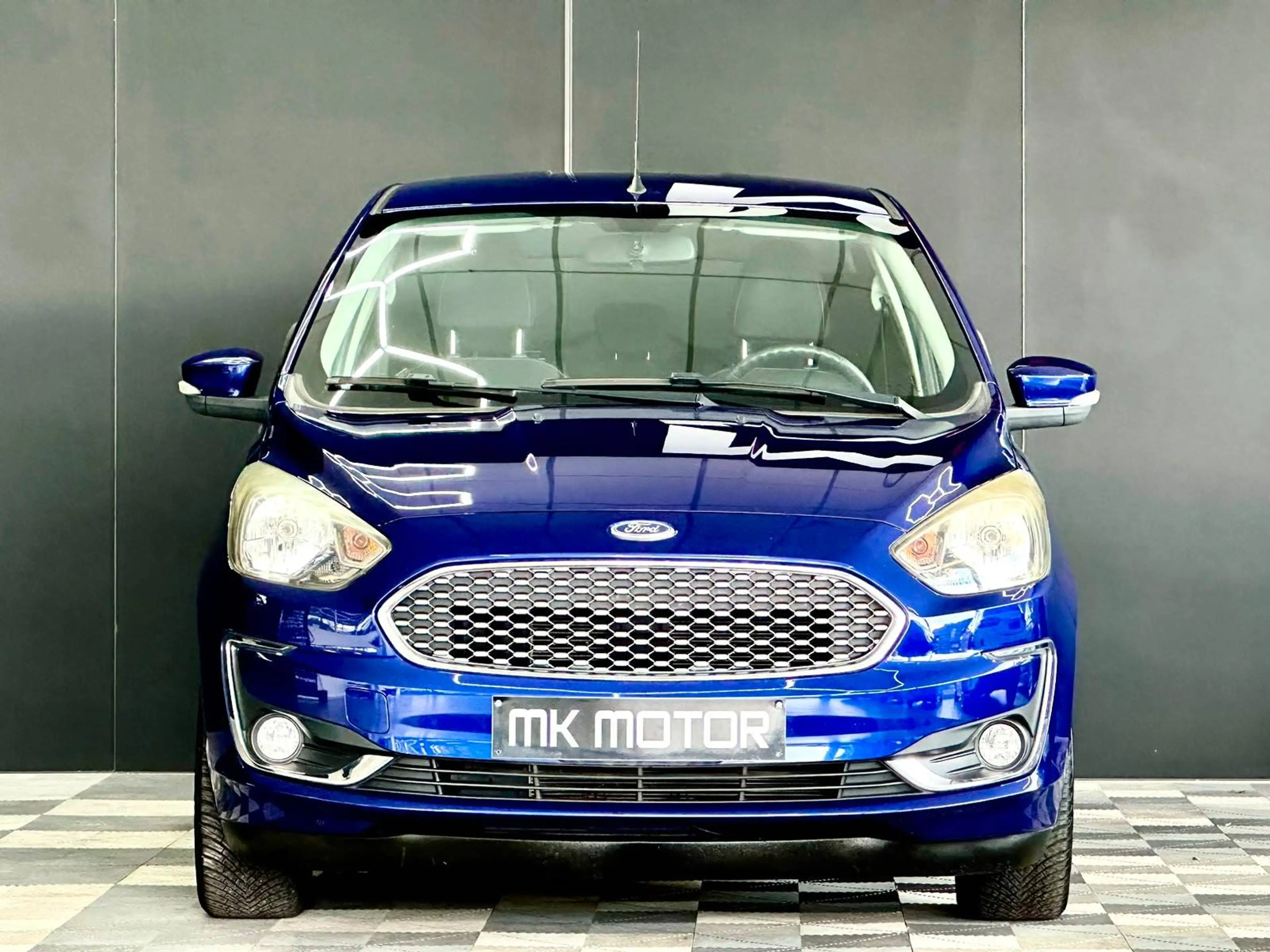 Ford Ka/Ka+ 🟢1.2 ESSENCE 86CV - 1ER MAIN - SIEGES CHAUFFANTS - CRUISE — photo 4