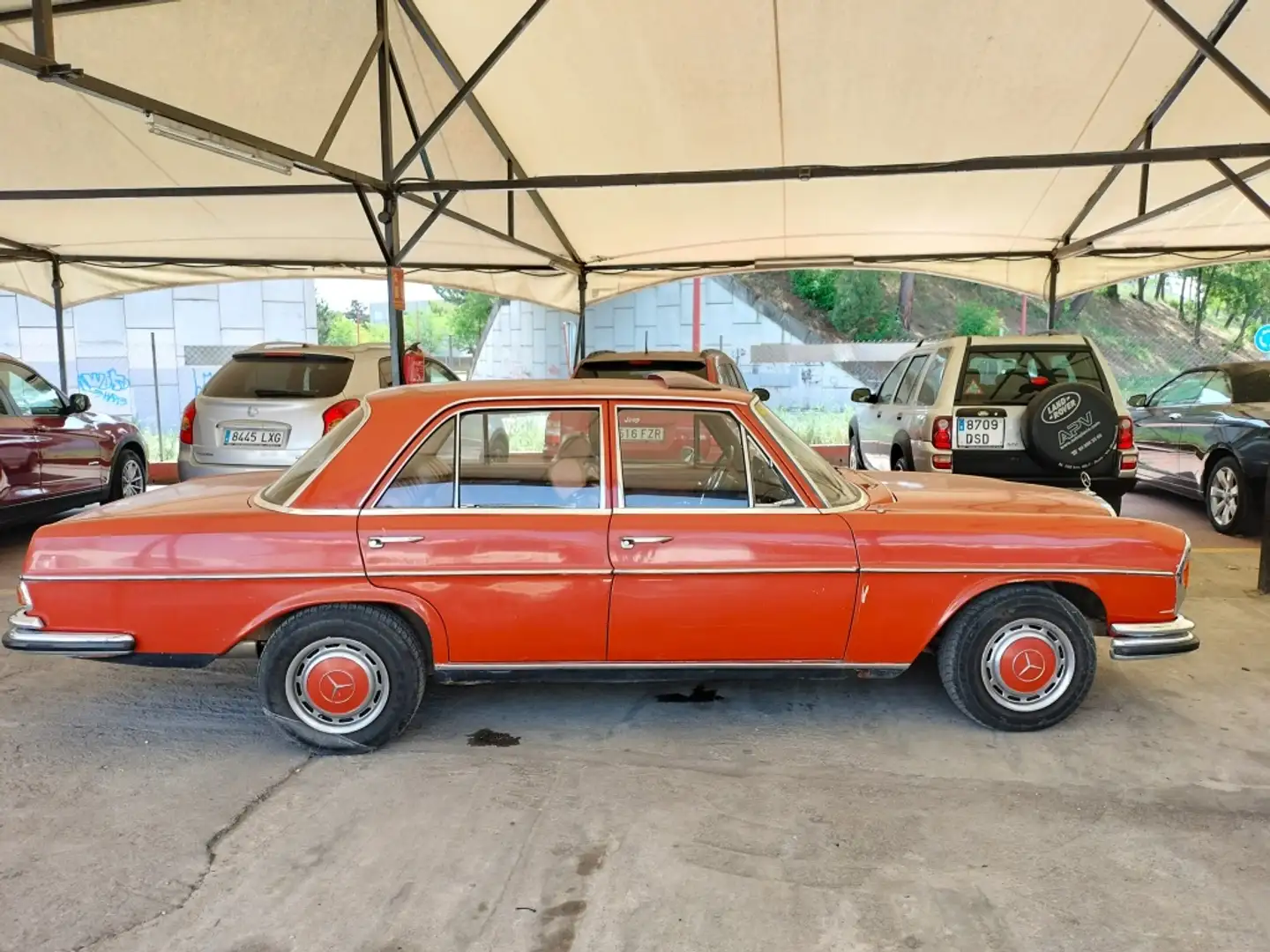 Mercedes-Benz MERCEDES-BENZ 280 SE (116) Berlina  Manual de 4 Pu Mauve - 2