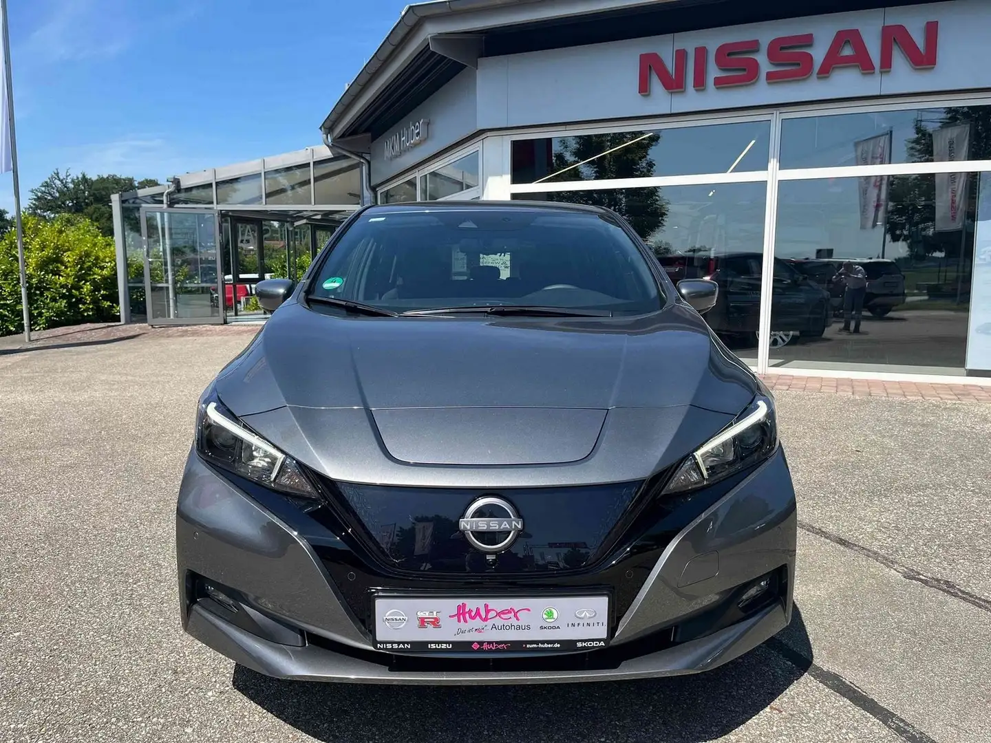 Nissan Leaf 39 kWh Direktantrieb - N-Connecta Gris - 2