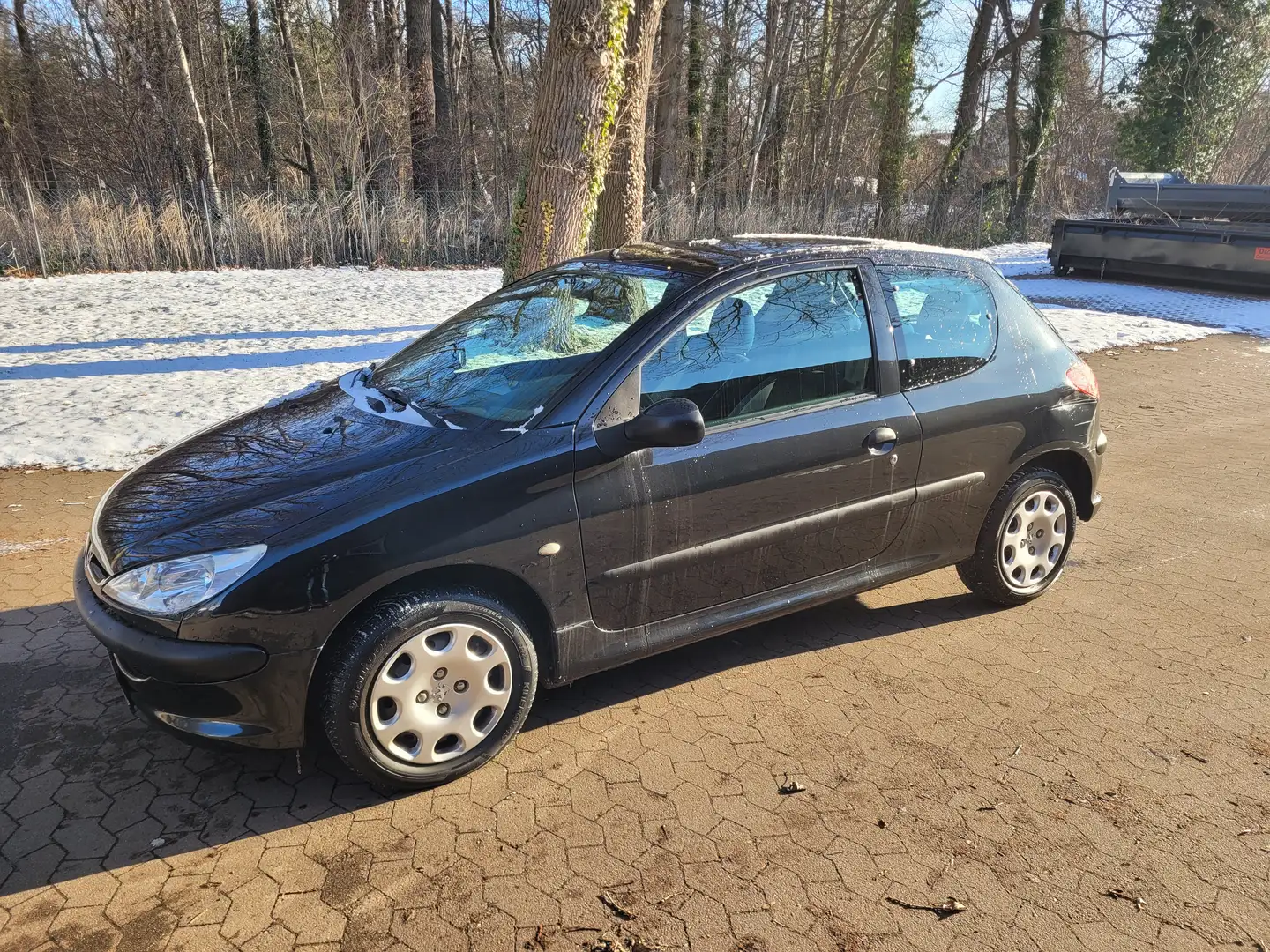 Peugeot 206 Petit Filou Schwarz - 1