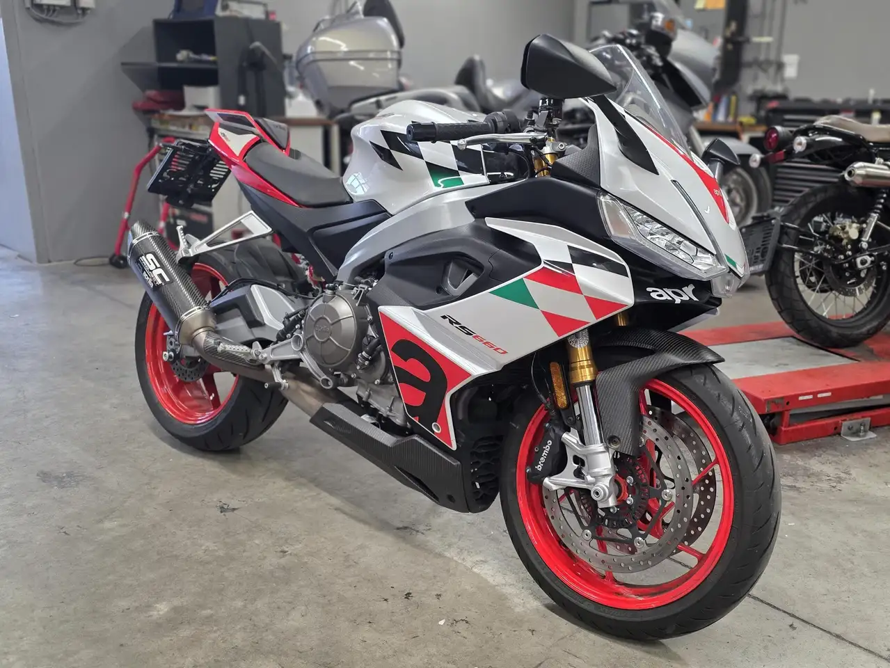 Aprilia RS 660
