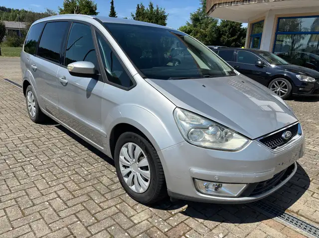Ford Galaxy 2.0CDTI Trend DPF 7 Sitze PDC Unfallfahrzeug