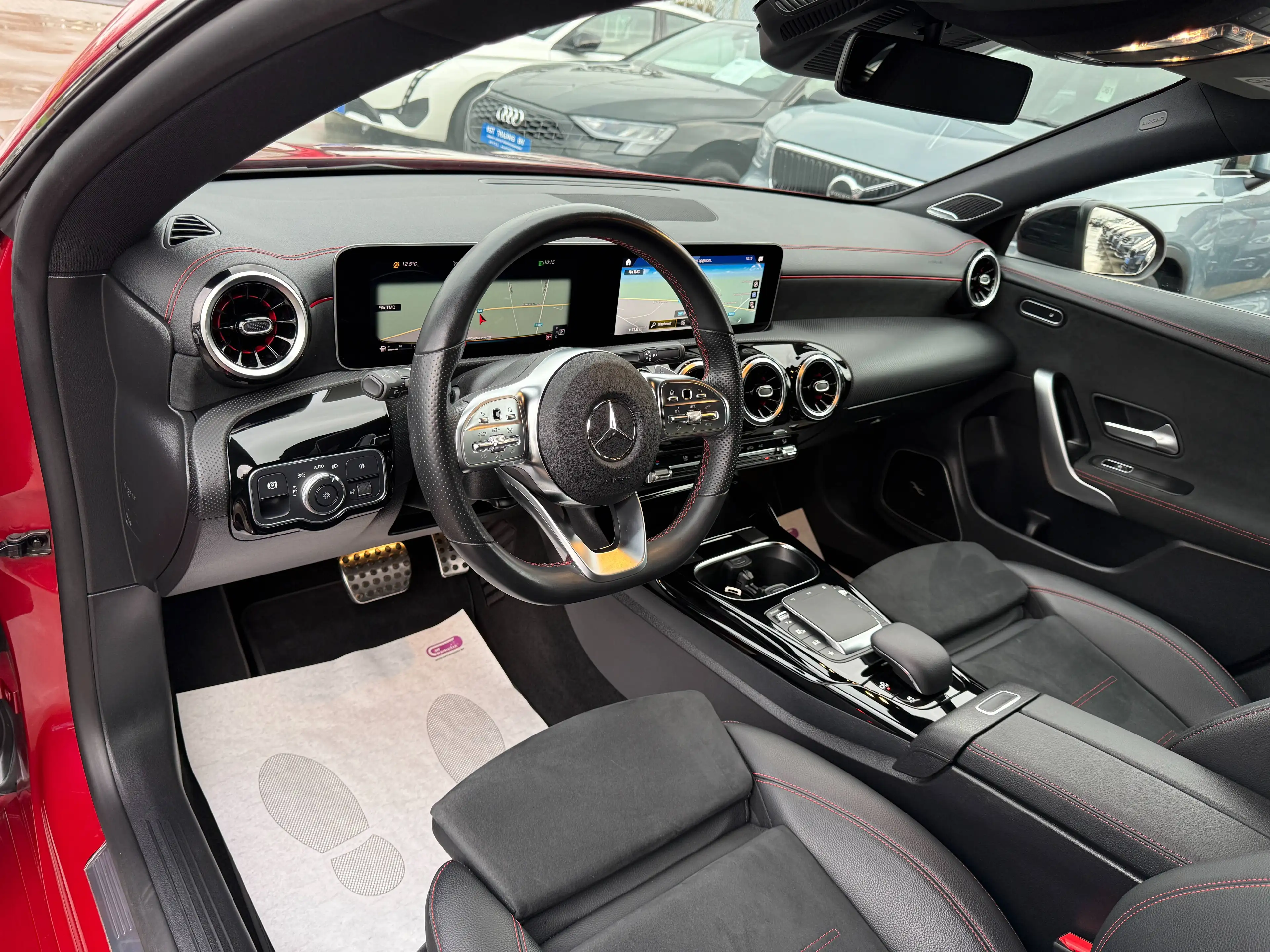 Mercedes-Benz CLA 35 AMG 4Matic AMG EXHAUST BURMESTER CAMERA FULL LED NAVI LEDER — photo 13