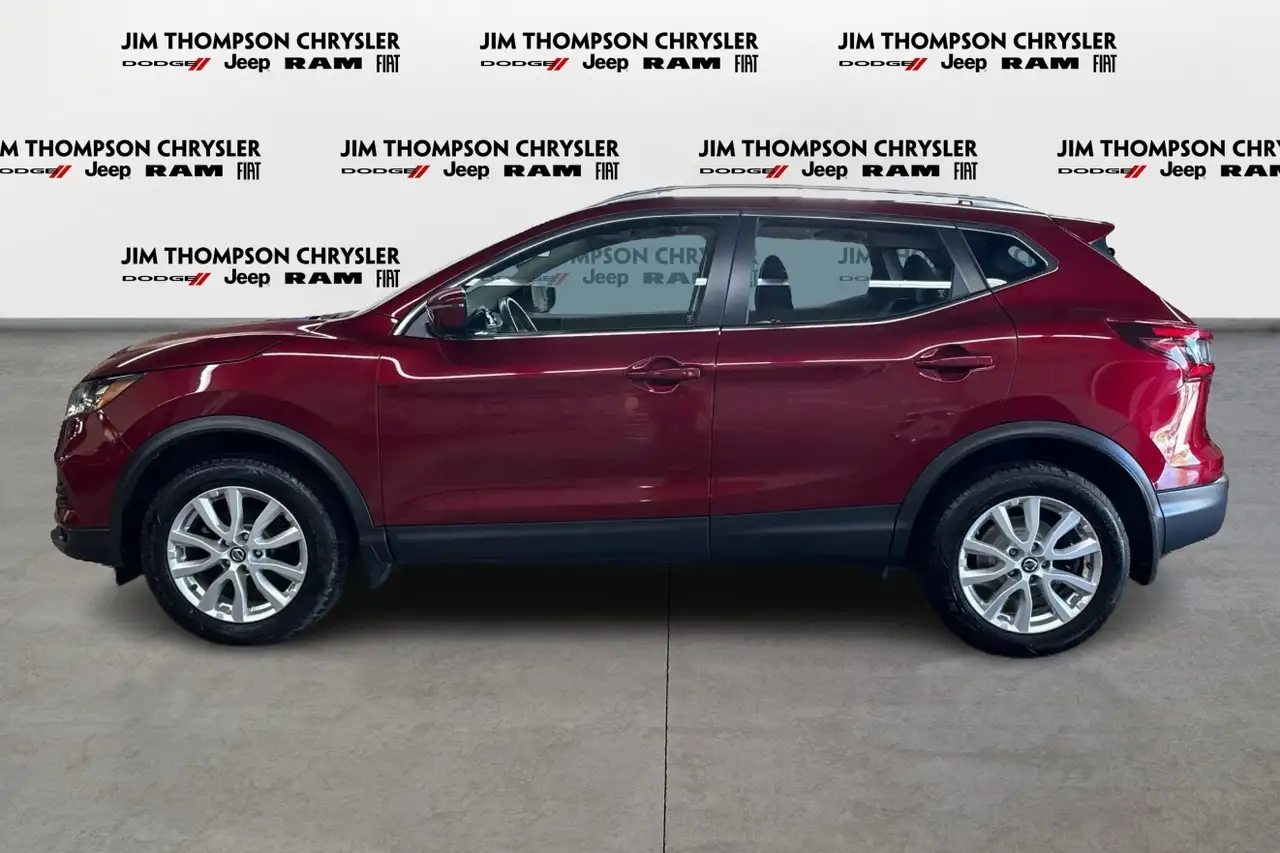 Nissan Qashqai снимка Nissan Qashqai