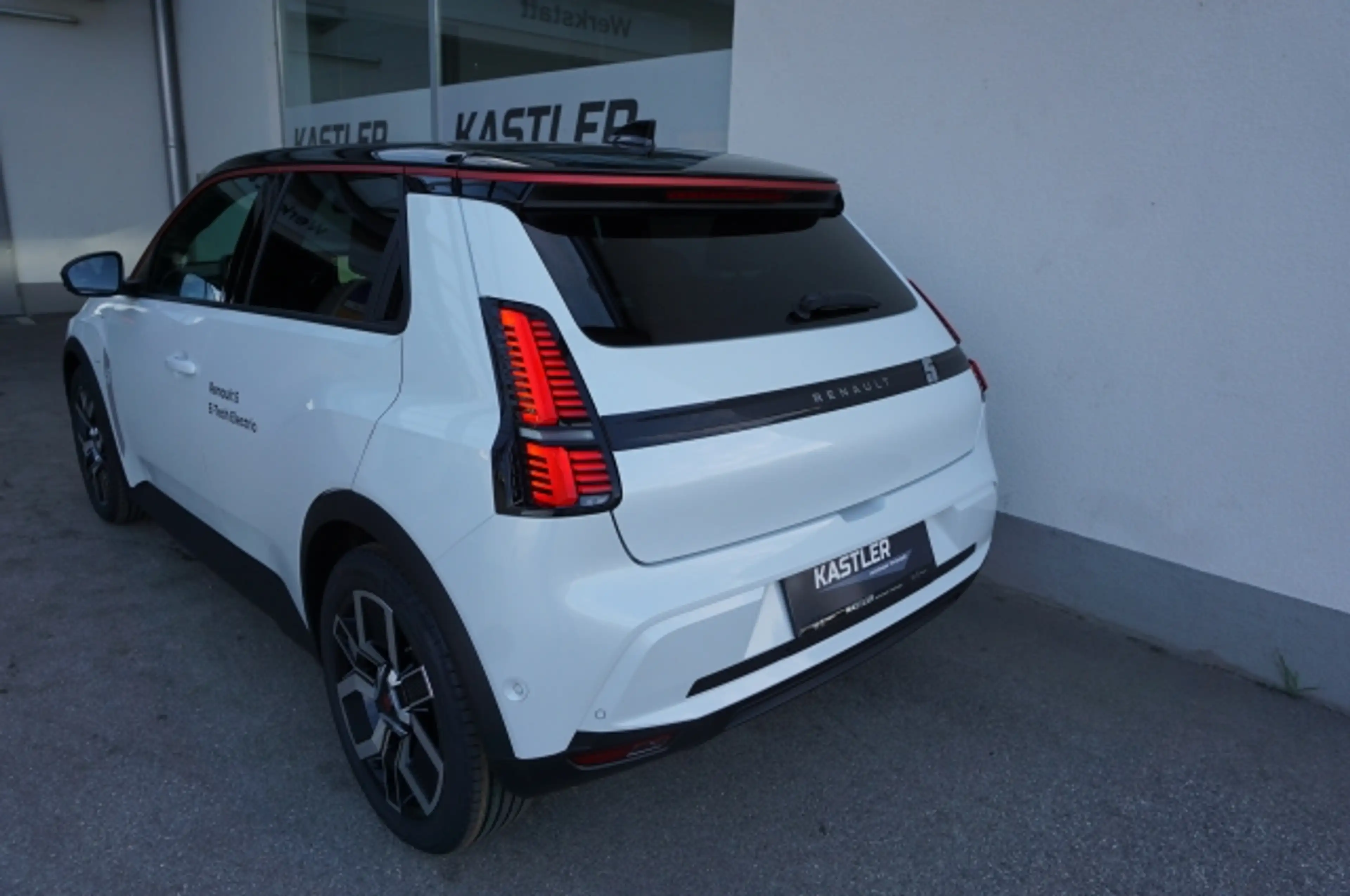Renault R 5 RENAULT 5 E-TECH Techno 150PS comfort range — photo 3