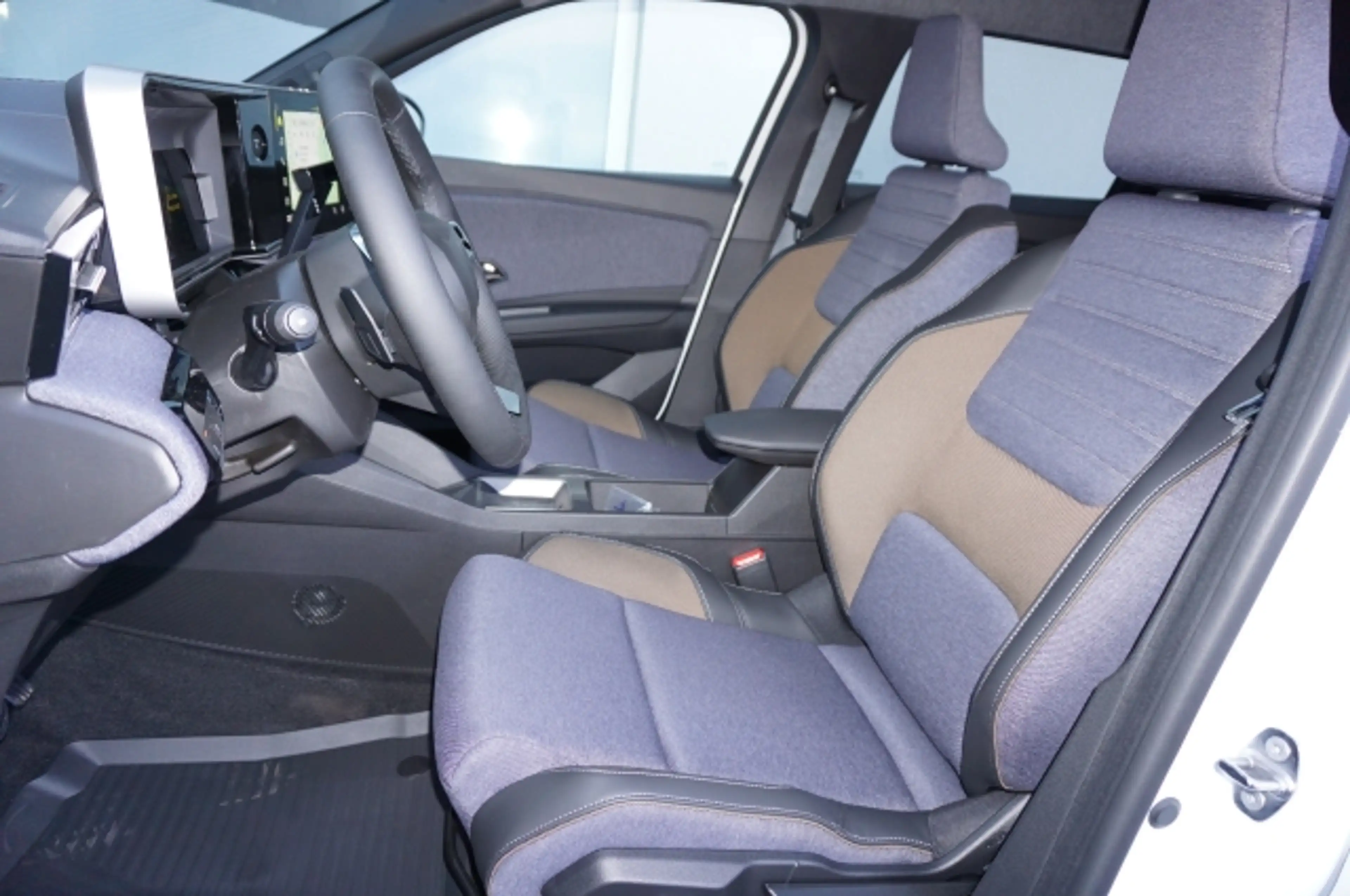 Renault R 5 RENAULT 5 E-TECH Techno 150PS comfort range — photo 4