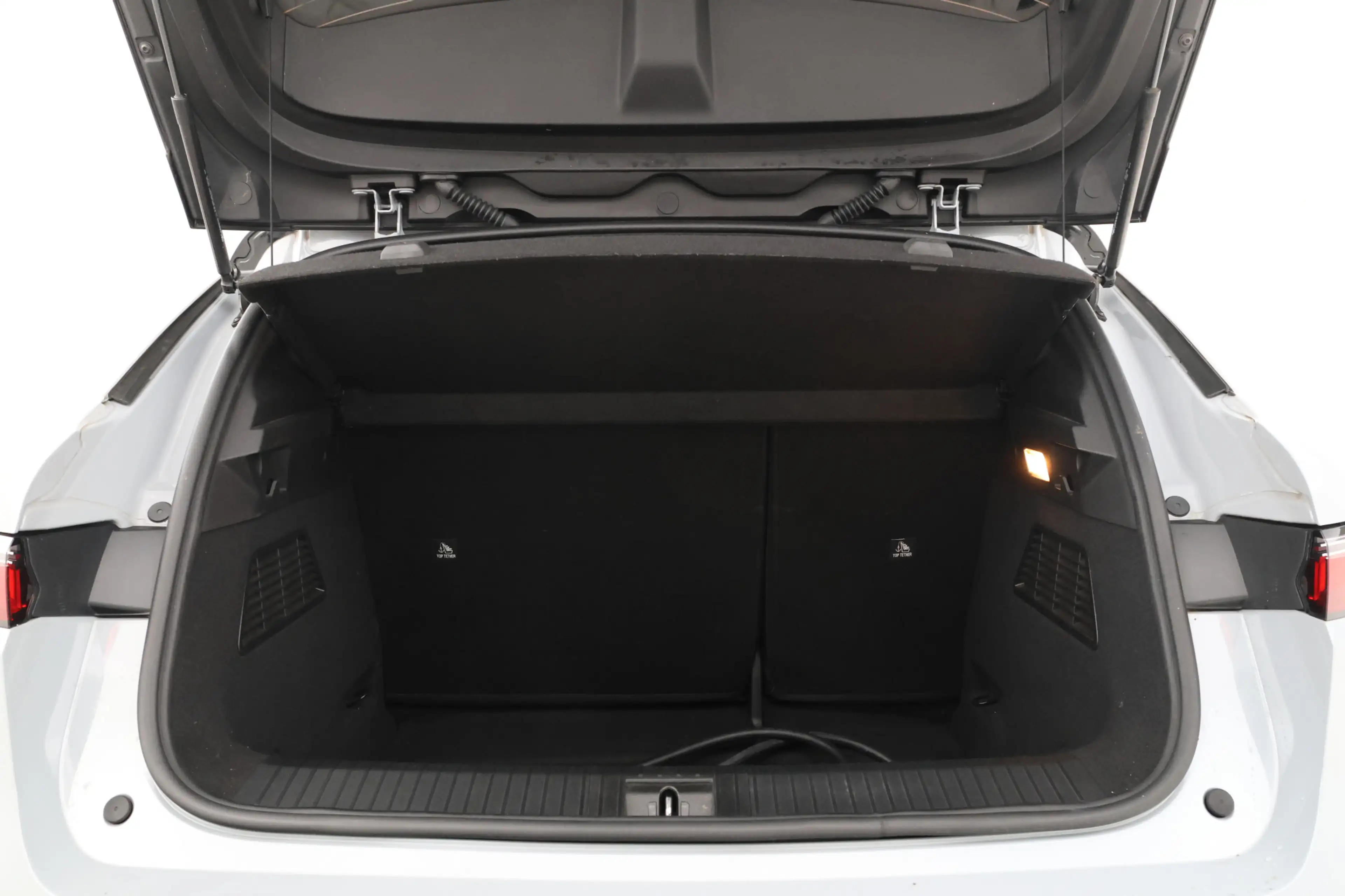 Renault Megane E-Tech EV60 Optimum Charge Techno Adaptive Cruise, Apple — photo 12