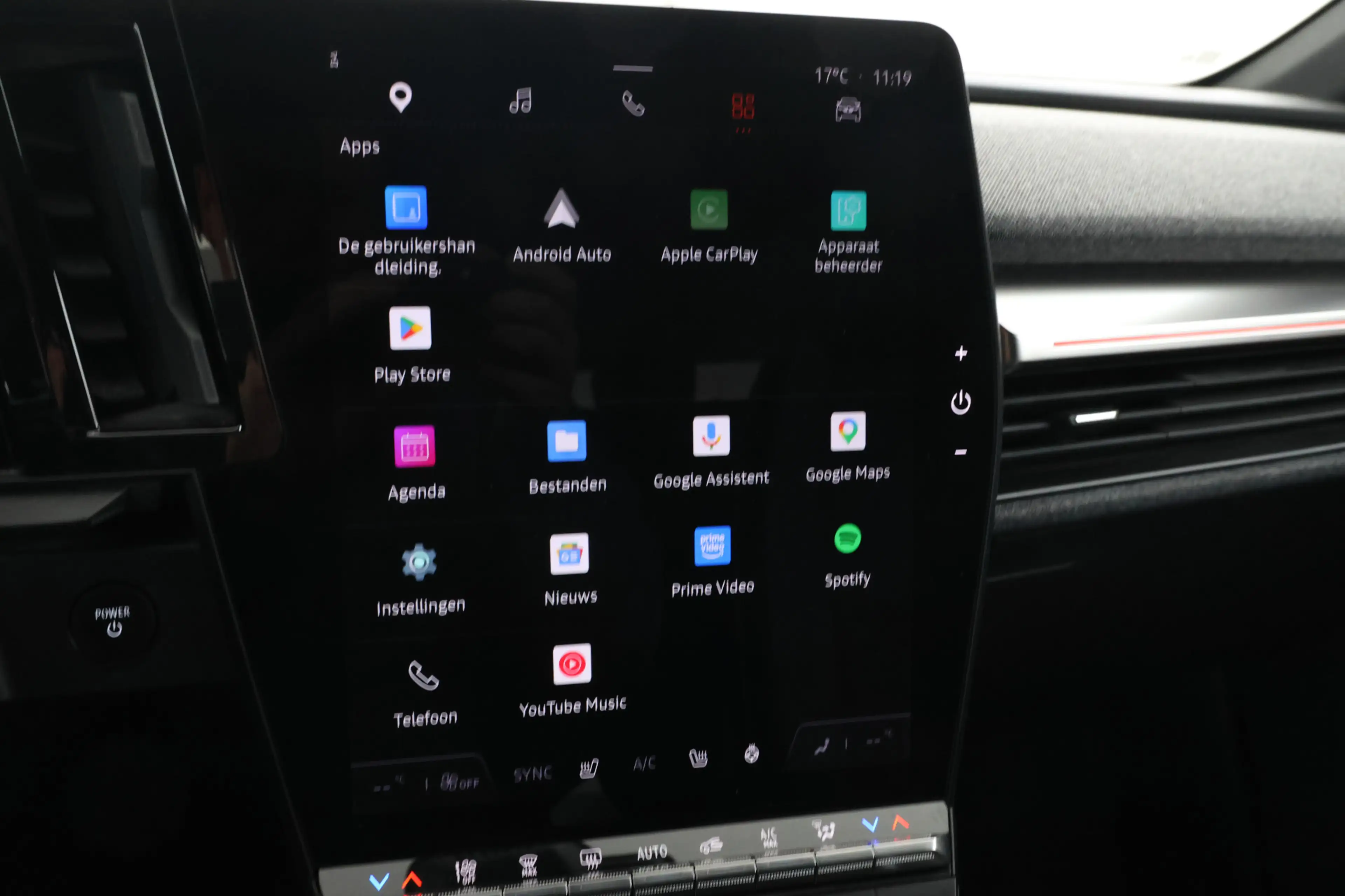 Renault Megane E-Tech EV60 Optimum Charge Techno Adaptive Cruise, Apple — photo 27