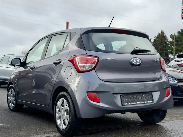 Hyundai i10 view 5