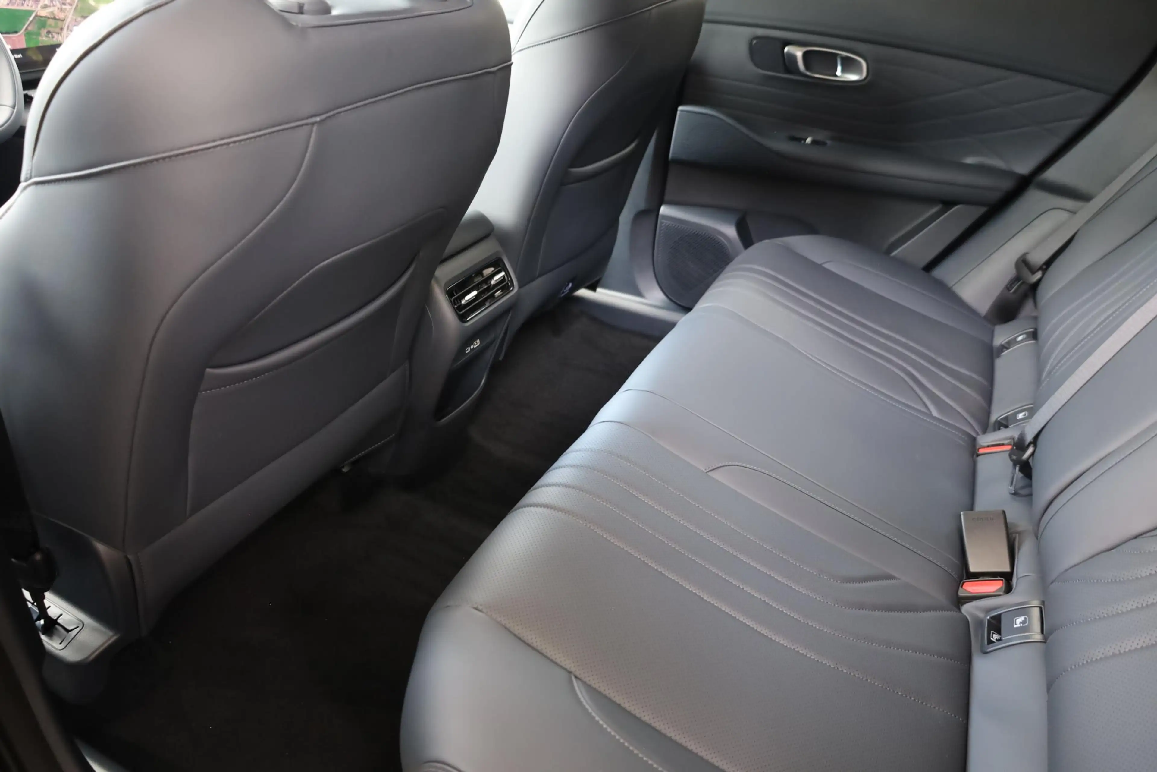 Geely Starray EM-i 1.5 Pro STOEL/STUURVERW. 360-CAMERA CARPLAY ACC EL — photo 8