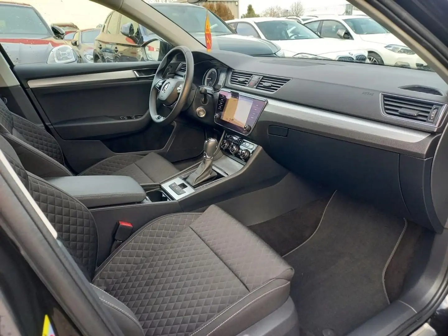 Skoda Superb 2.0 TDI EVO 122 CV DSG Wagon ambition Nero - 2