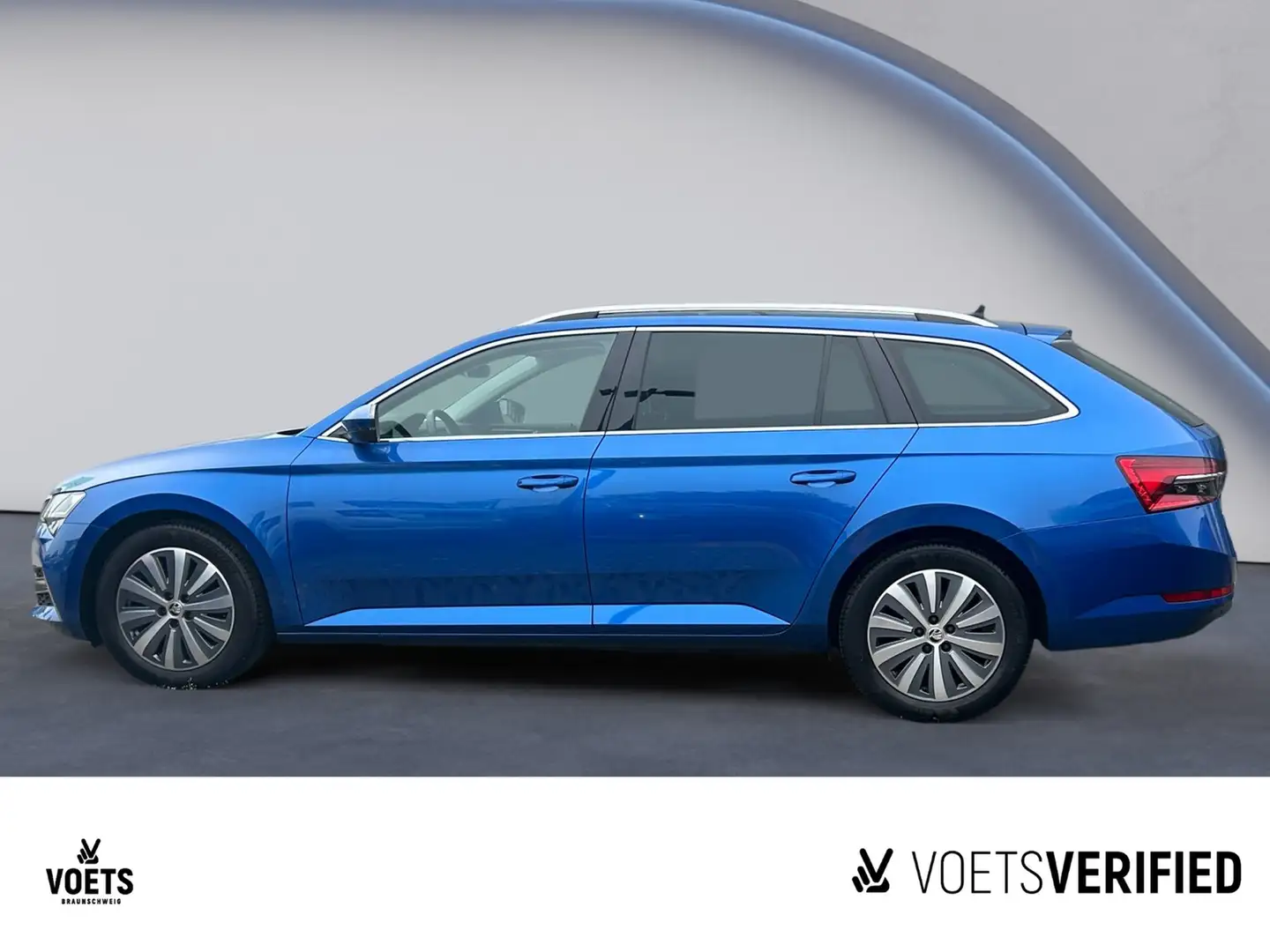 Skoda Superb Combi Style 1.4 eTSI DSG AHK+RearView+SHZ Blau - 2