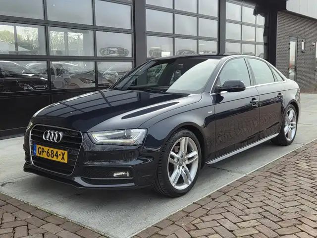 Audi A4 Limousine 1.8 TFSI S Edition | Automaat