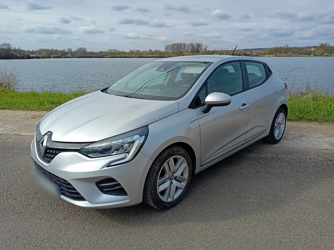 Renault Clio TCe 100 Zen