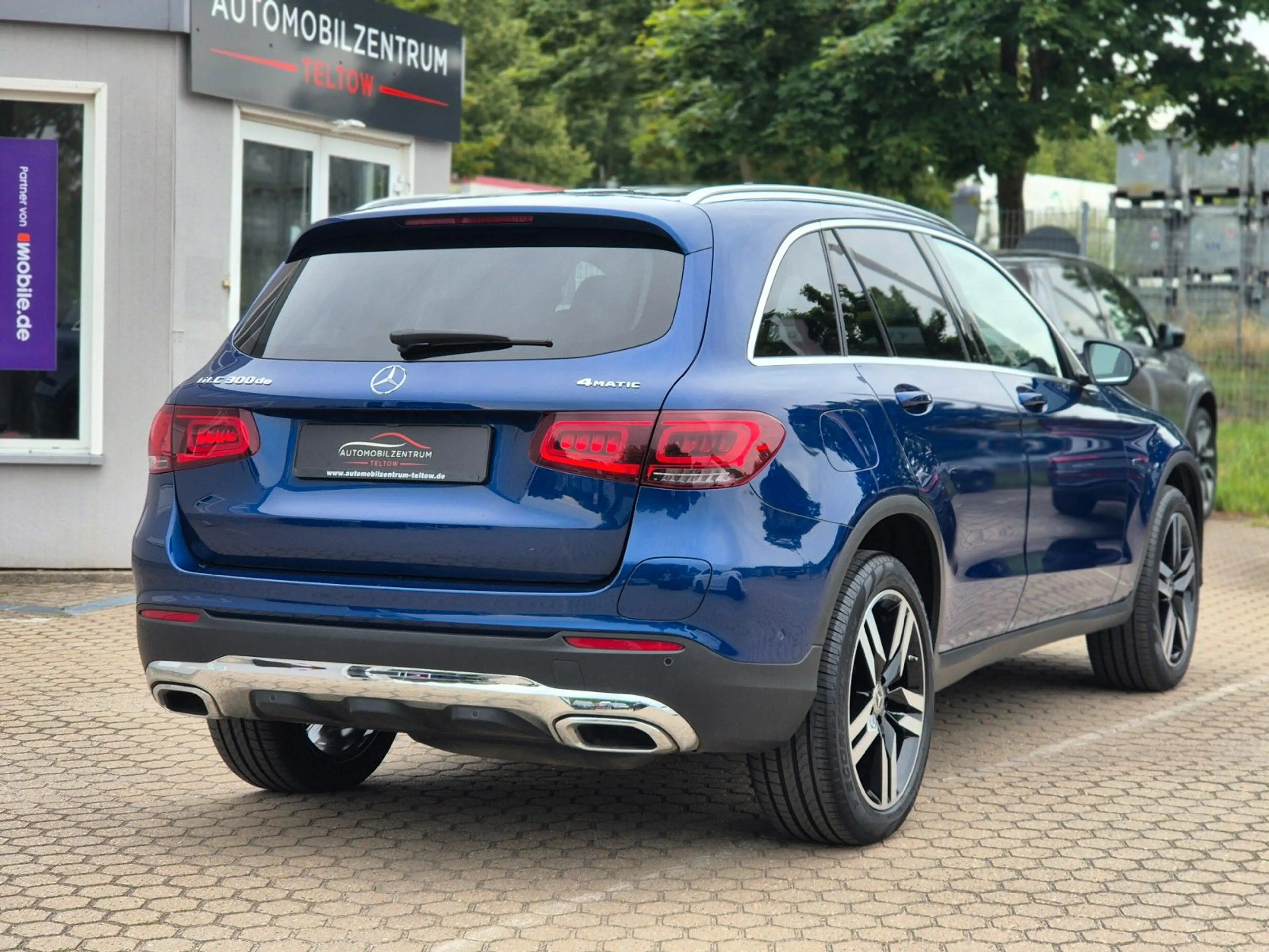 Mercedes-Benz GLC 300 de 4Matic AMG Line Multibeam Burmester — photo 10