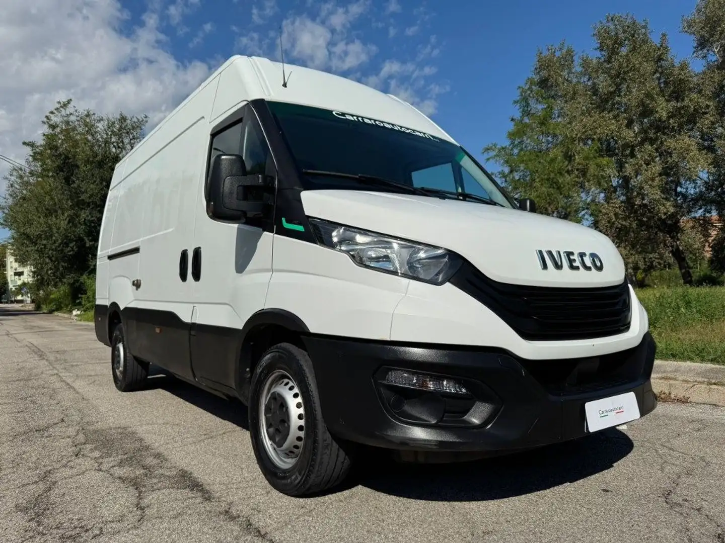 Iveco Daily 35S14NV 3.0 CNG PM-SL-TA Furgone Bianco - 1