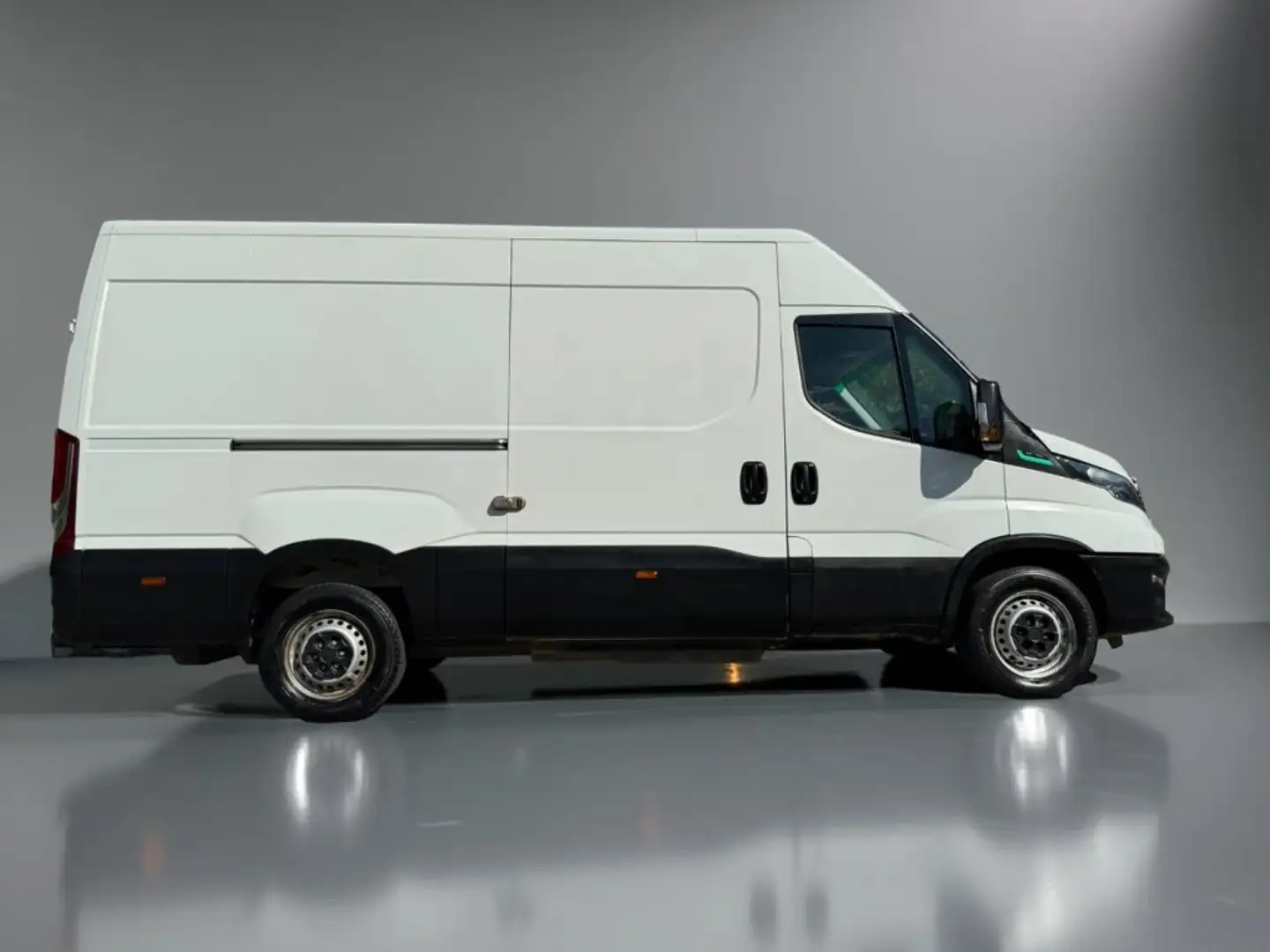 Iveco Daily 35S14NV 3.0 CNG PM-SL-TA Furgone Blanc - 2