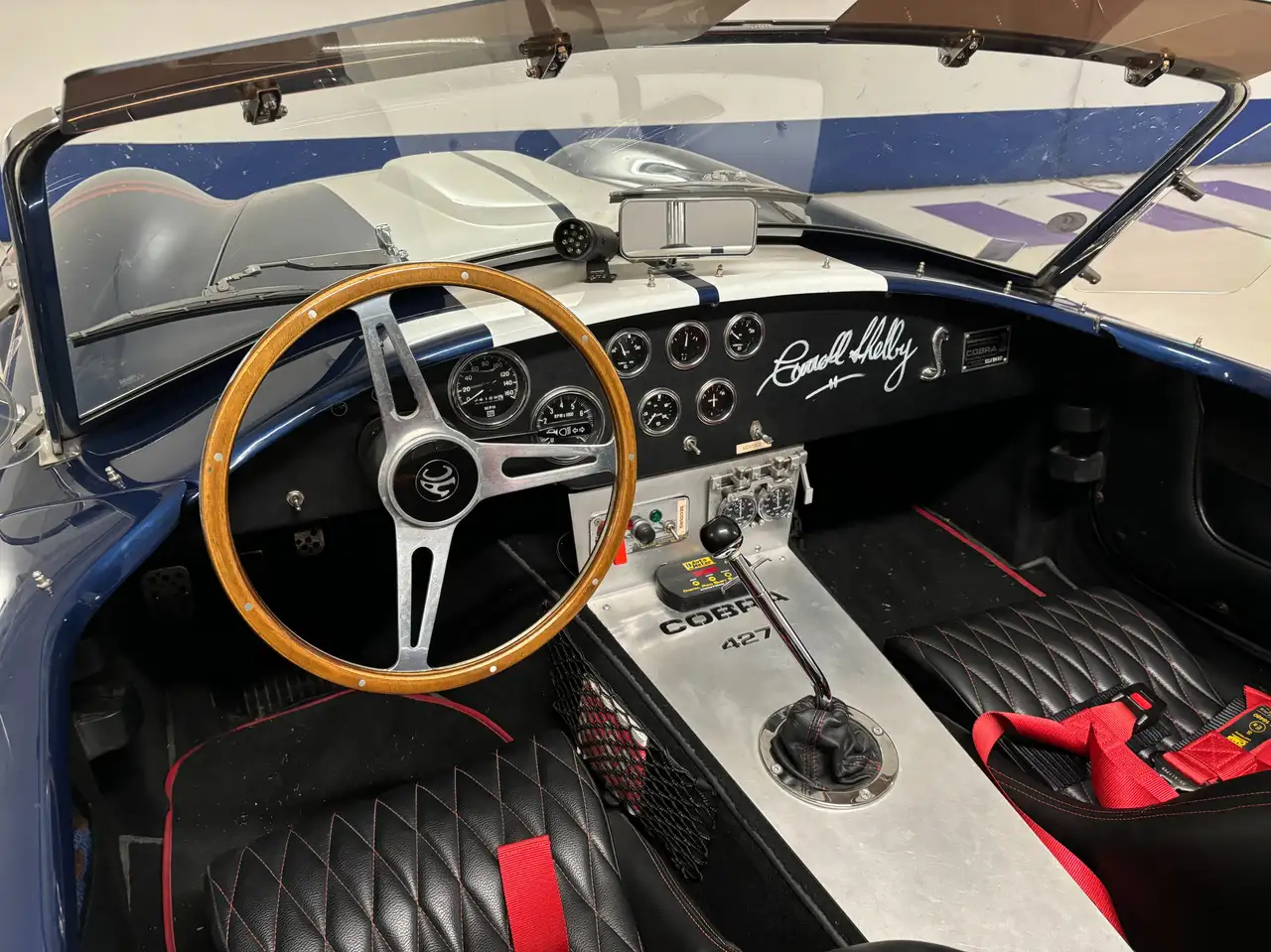 AC COBRA UNIQUE MOTORCARS, foto 3