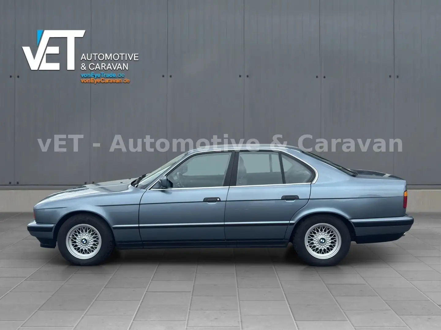 BMW 525 i Limousine | H-Zulassung | Hifi | Klima Bleu - 2