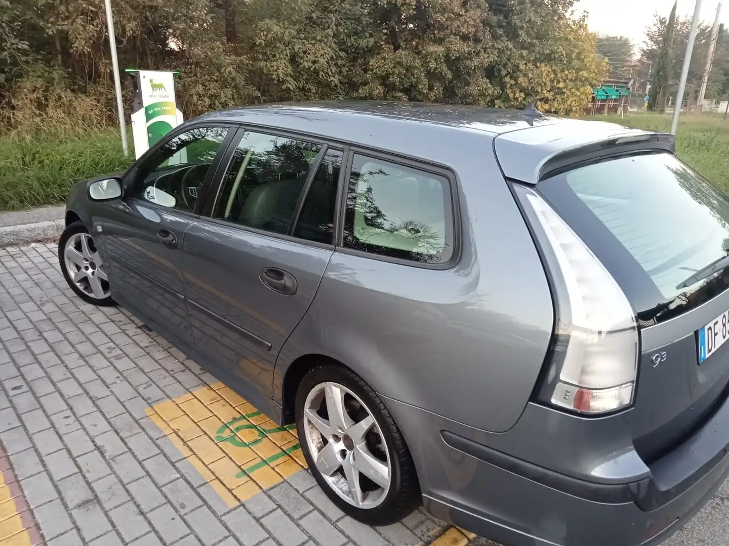 Saab 9-3 9-3 II 2002 SportHatch SportHatch 1.9 tid dpf Grigio - 1