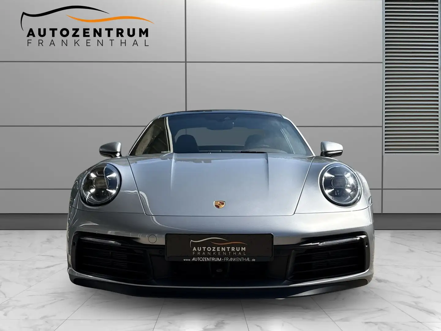 Porsche 992 911 Carrera S PANO ACC MATRIX BOSE APPROVED Silber - 2