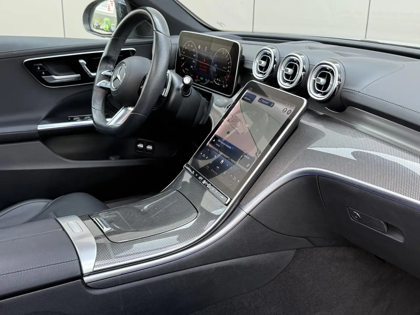 Mercedes-Benz C 300 Berline e AMG Line - 2
