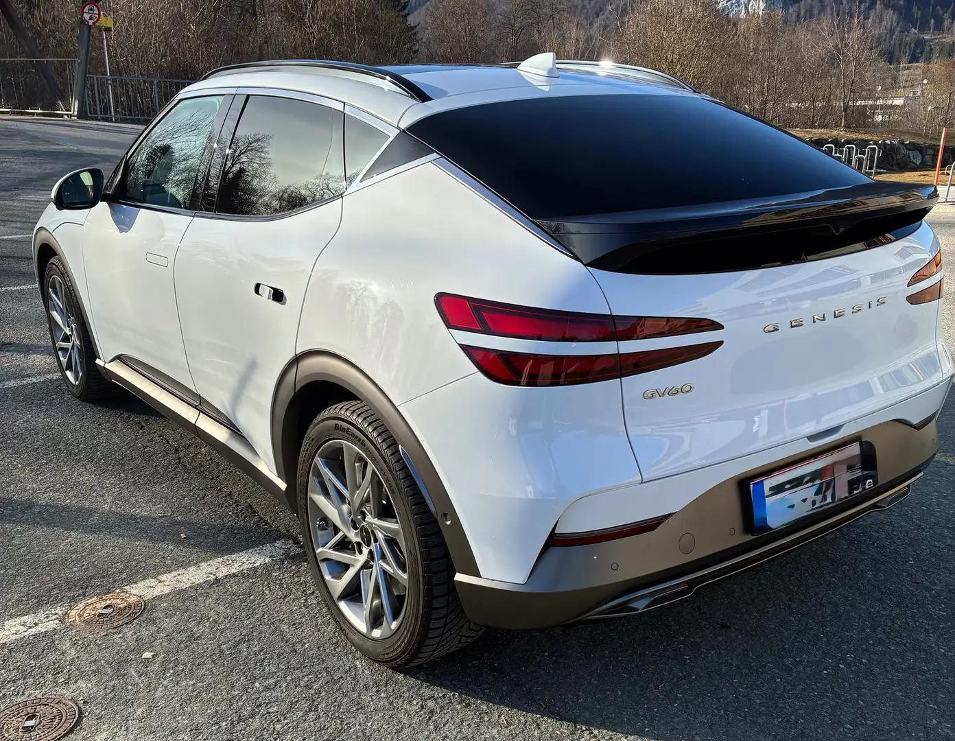 Genesis GV60 Sport Blanco - 2