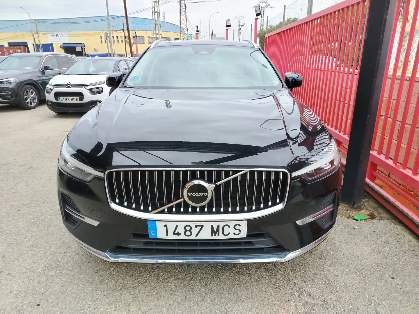 Volvo XC60 XC60 T6 Recharge Core Core Negro - 2