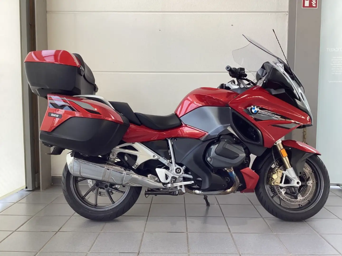 BMW R 1250 RT Radio Sitzheiz. Keyless Heizgriffe Tempomat Bergan Kırmızı - 1