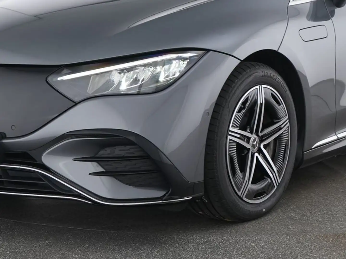 Mercedes-Benz EQE 350 4M AMG Line Int & Ex+Pano+Distro+Memory Gris - 2