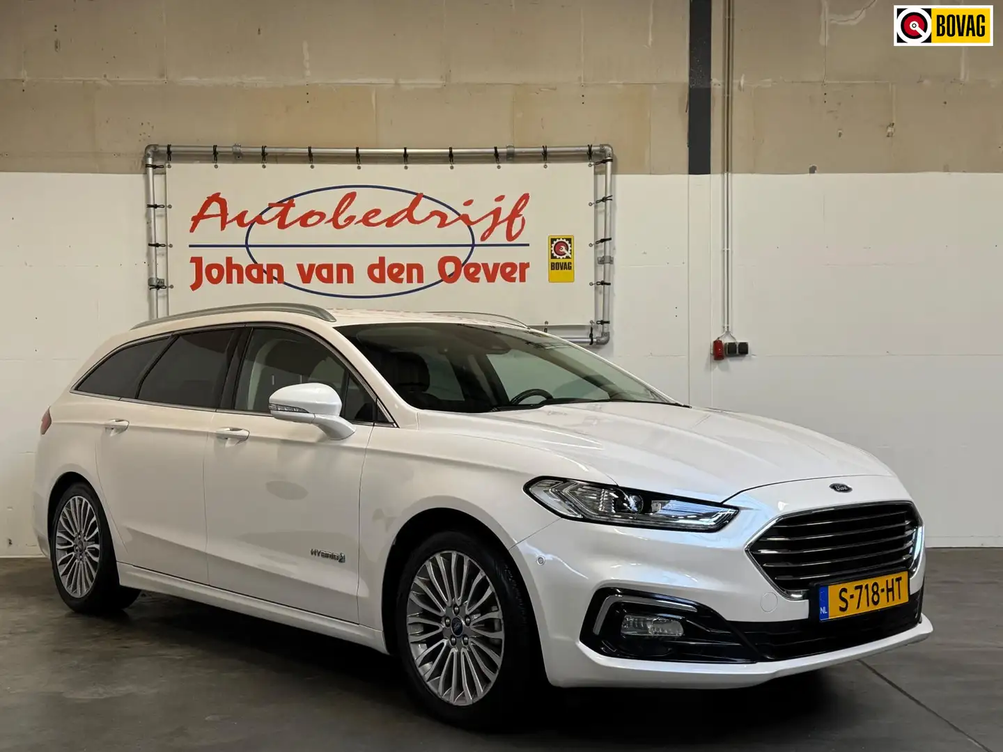 Ford Mondeo Wagon 2.0 IVCT HEV Vignale|Stoelverwarming|Adapt. Wit - 1