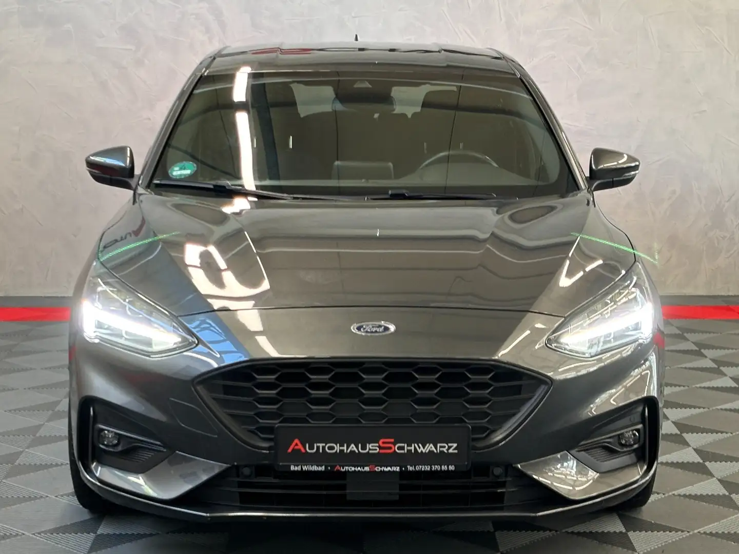 Ford Focus Focus 150ps Aut. ST-Line Kamera Led FahrAss Navi Grau - 2