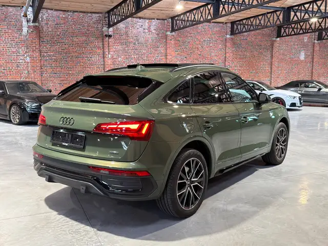 Audi Q5 view 7
