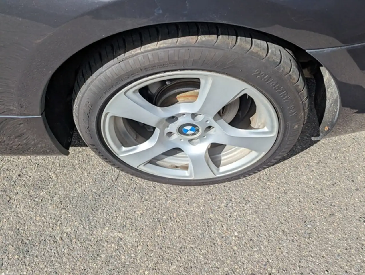 BMW 3 Series снимка BMW 3 Series