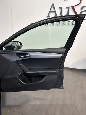 Seat Leon view 11