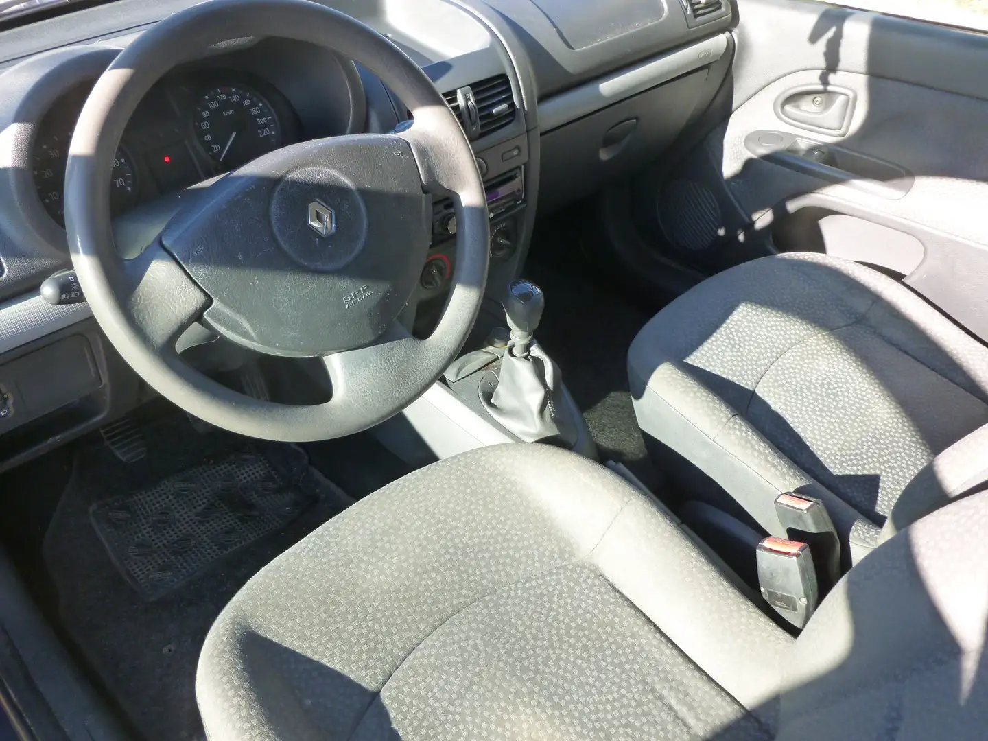 Renault Clio Campus Grau - 2