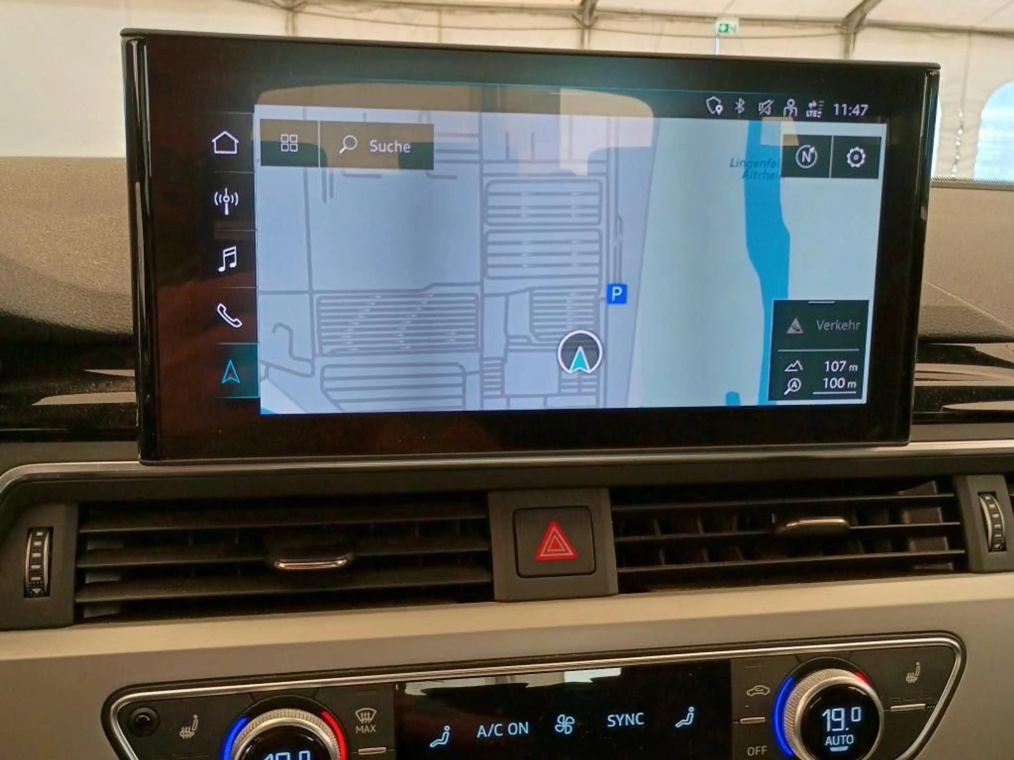 Audi A4 35 TDI S-tronic Navi AHK LED CarPlay ACC+lane — photo 9