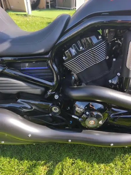 Harley-Davidson VRSC Night Rod - foto 2
