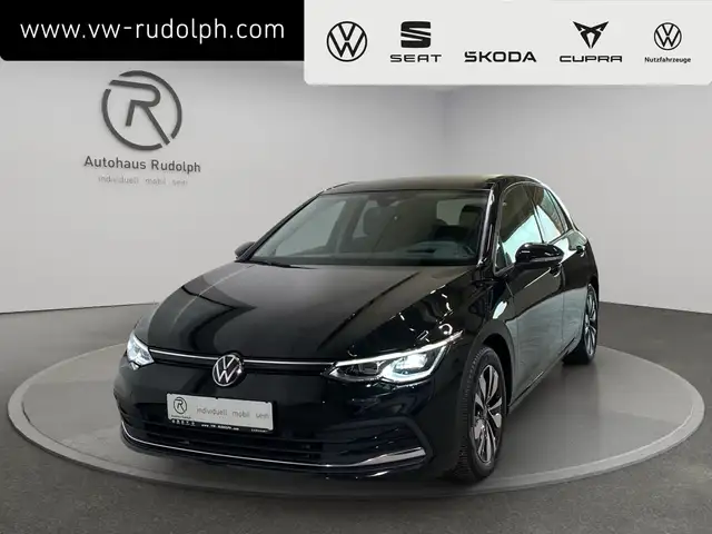 Volkswagen Golf VIII 2.0 TDI DSG Move / Navi LED