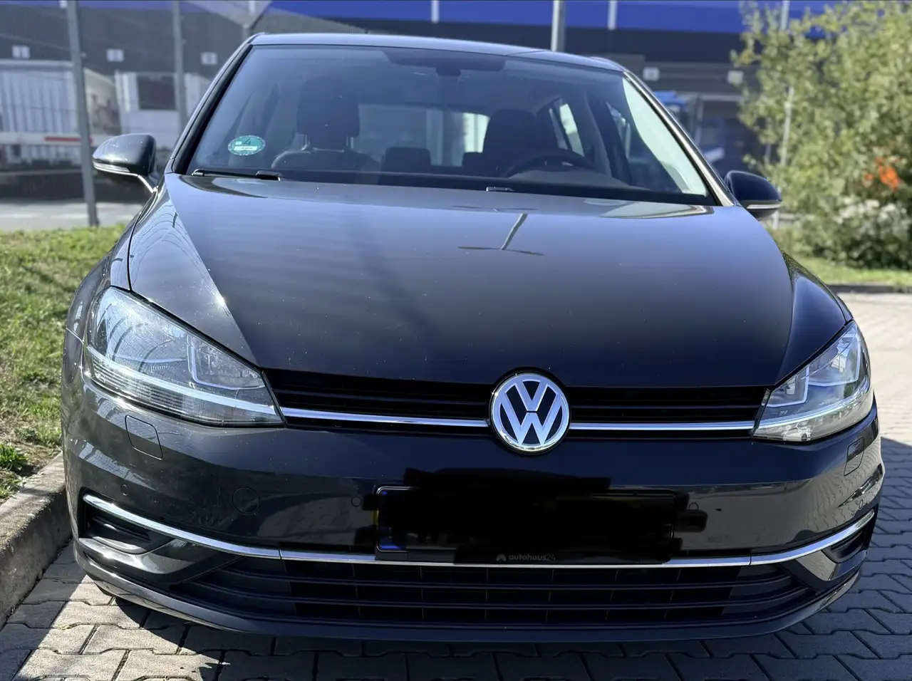 Volkswagen Golf 1.6 TDI SCR DSG Comfortline — photo 1 of 12