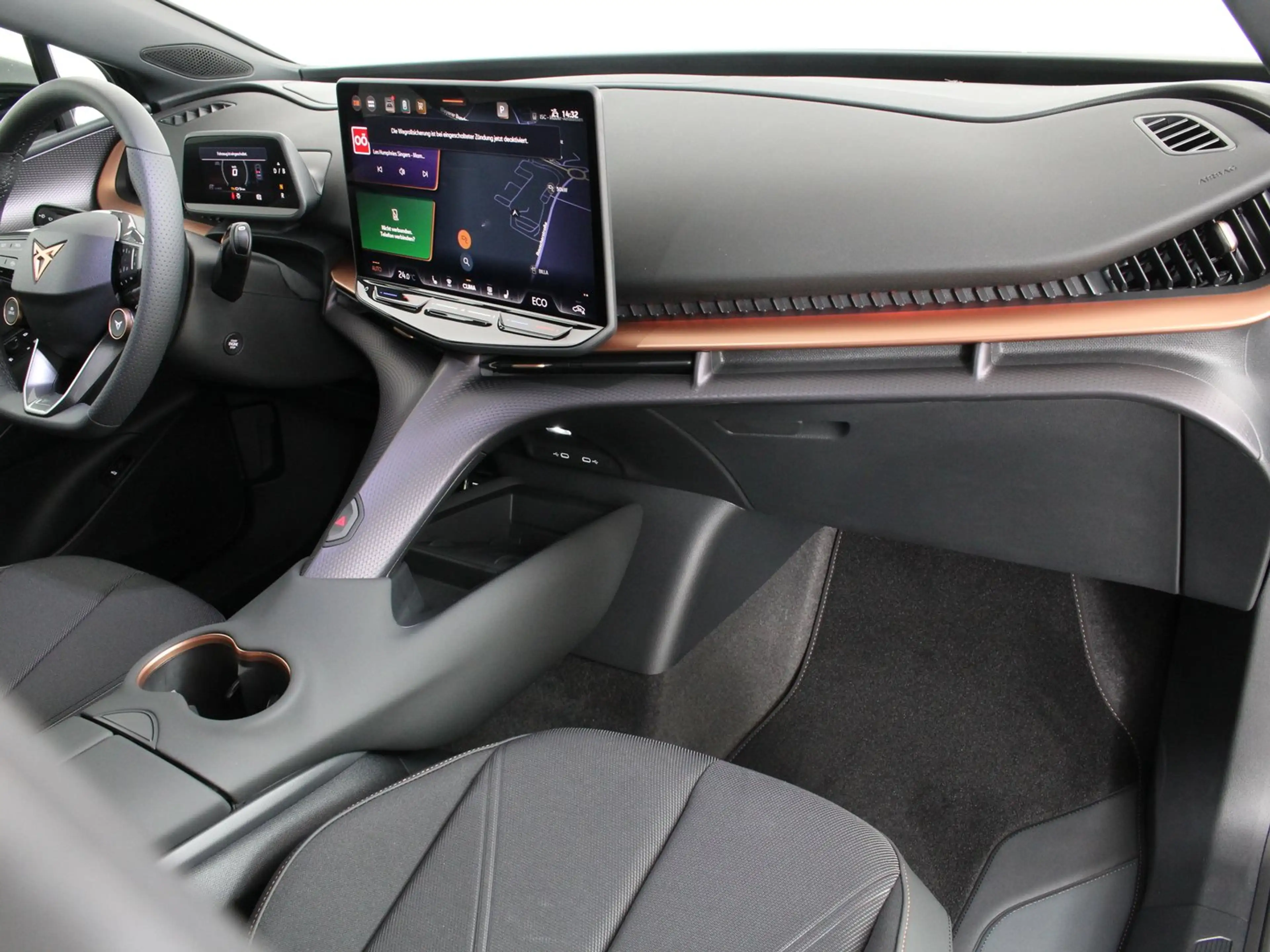 CUPRA Tavascan VZ 4Drive 250kW/340PS — photo 7