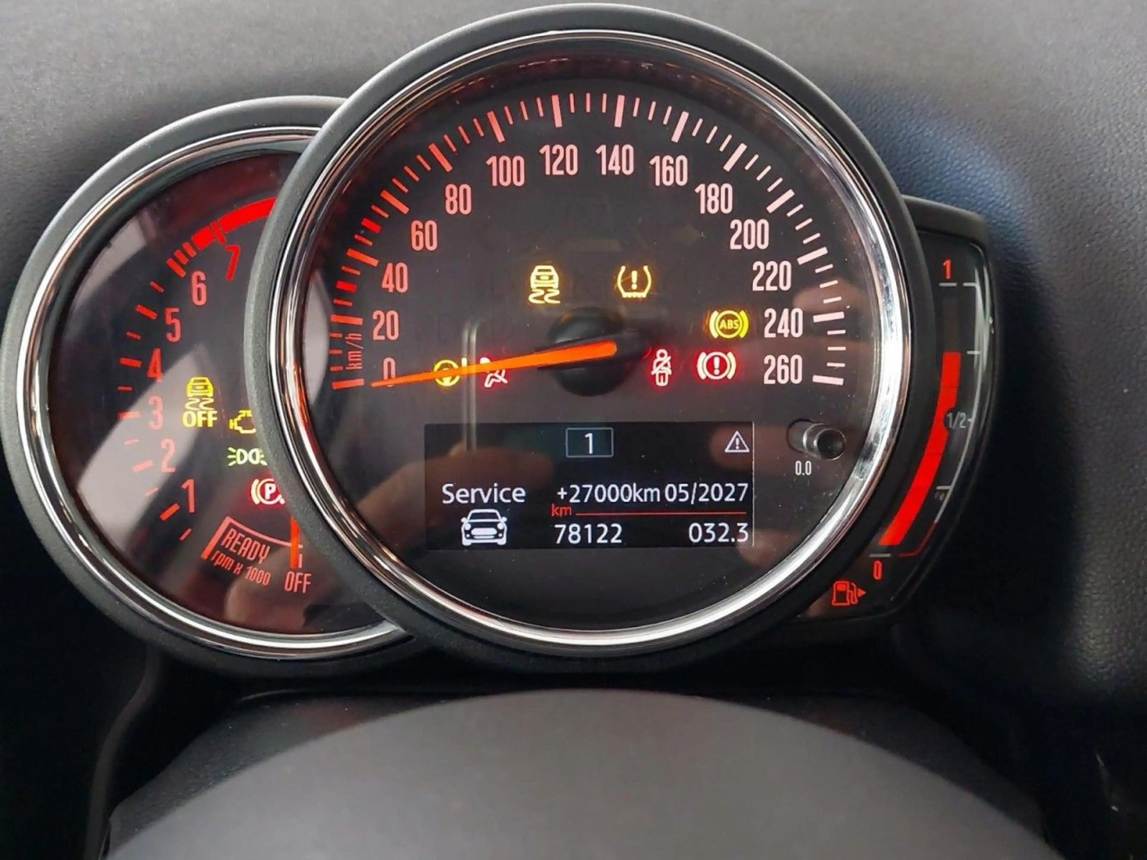 MINI One Countryman Klima Navi Rückfahrkamera Sitzheizung Fenster el. — photo 29