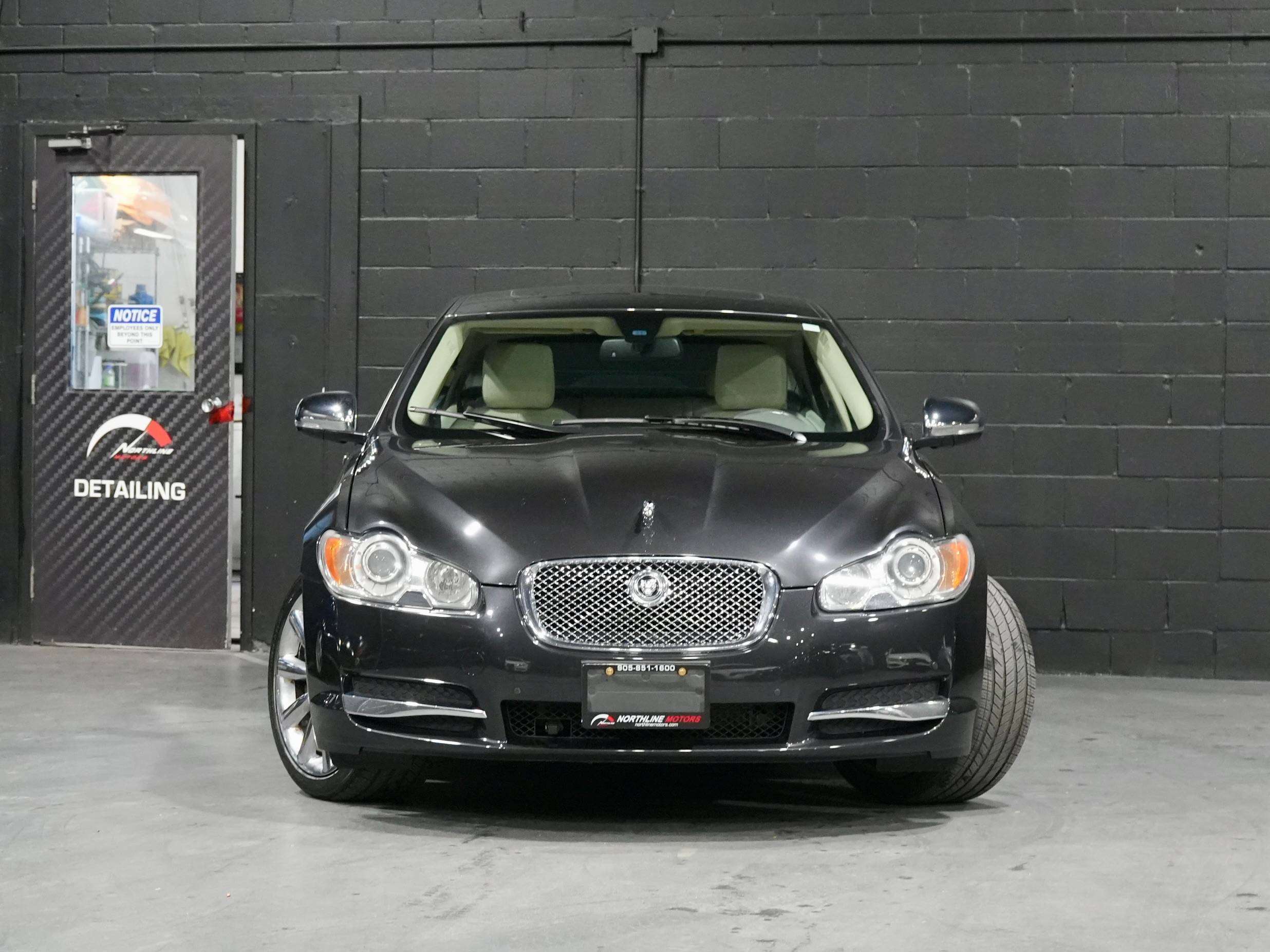 2011 Jaguar XF