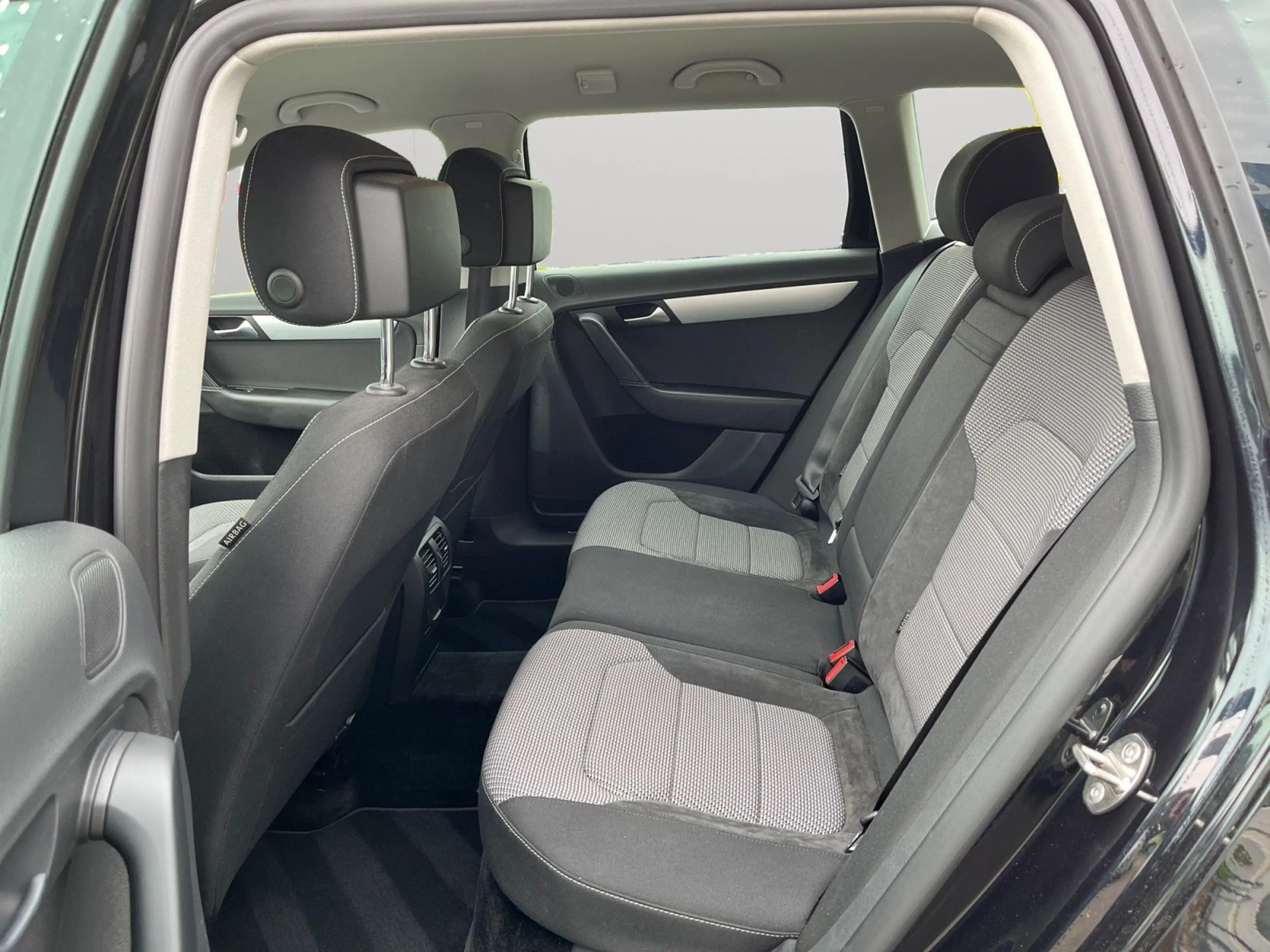 Volkswagen Passat Alltrack Passat Variant Alltrack 2.0 TDI 4Motion-Standhz. — photo 15